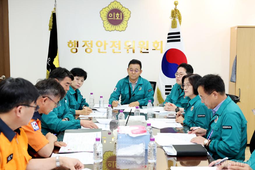 (사진) 행안위 서구 청라동 아파트 화재 관련 대책 논의.jpg